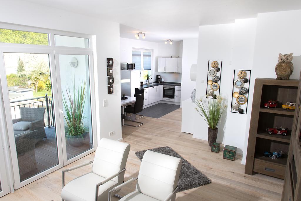 Ferienwohnung Wilma Sellin  Buitenkant foto