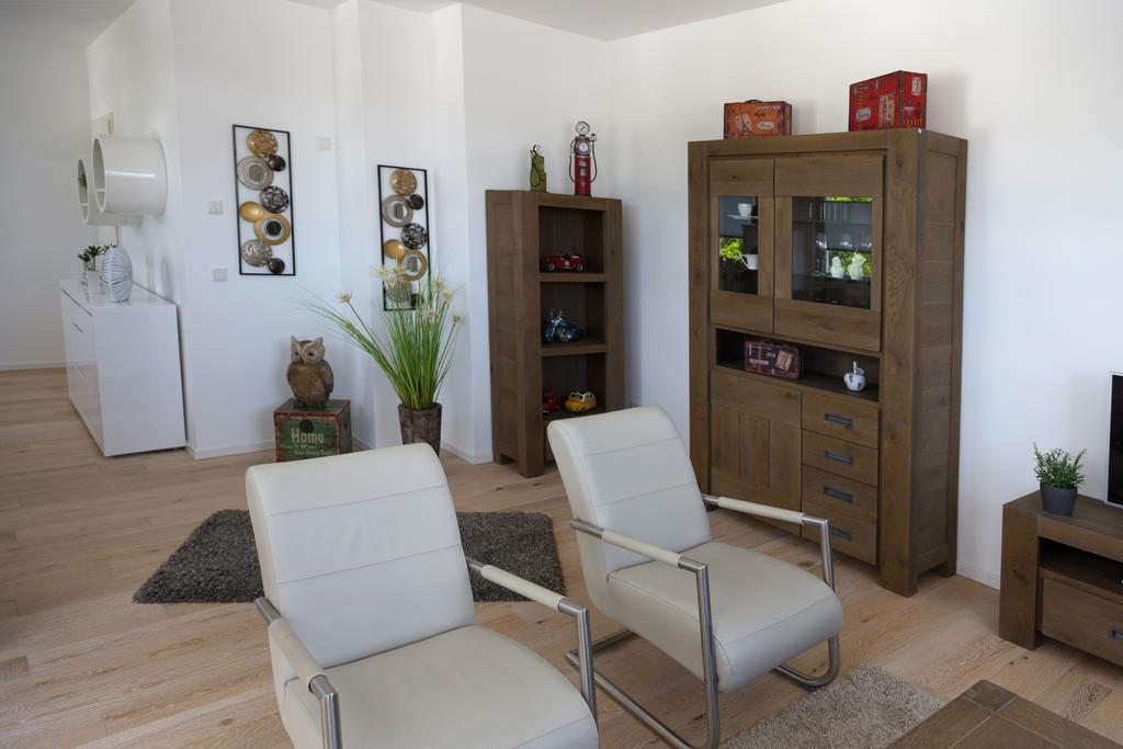 Ferienwohnung Wilma Sellin  Buitenkant foto